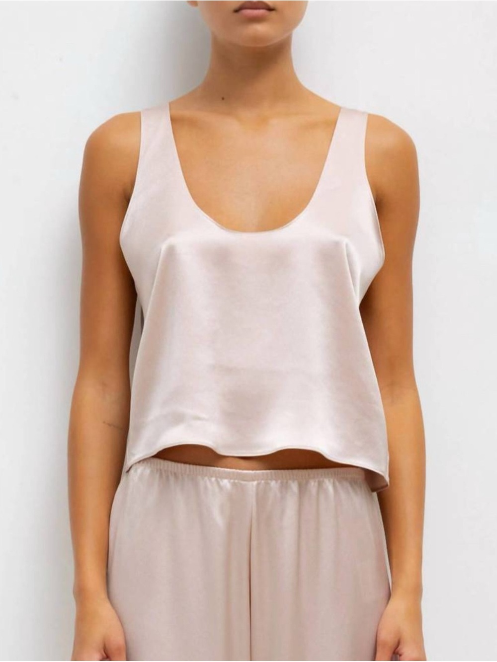 LESET Barb Satin Scoop Tank Sakura Cream Small